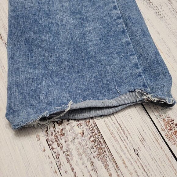 Express Women's Size 4R Acid Wash Slim Flare high Rise Denim Jeans - Picture 2 of 8